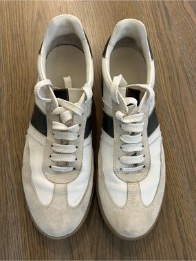 Casual Men's White, beige, & dark green Low-Top Sneakers Made in Italy Size 12